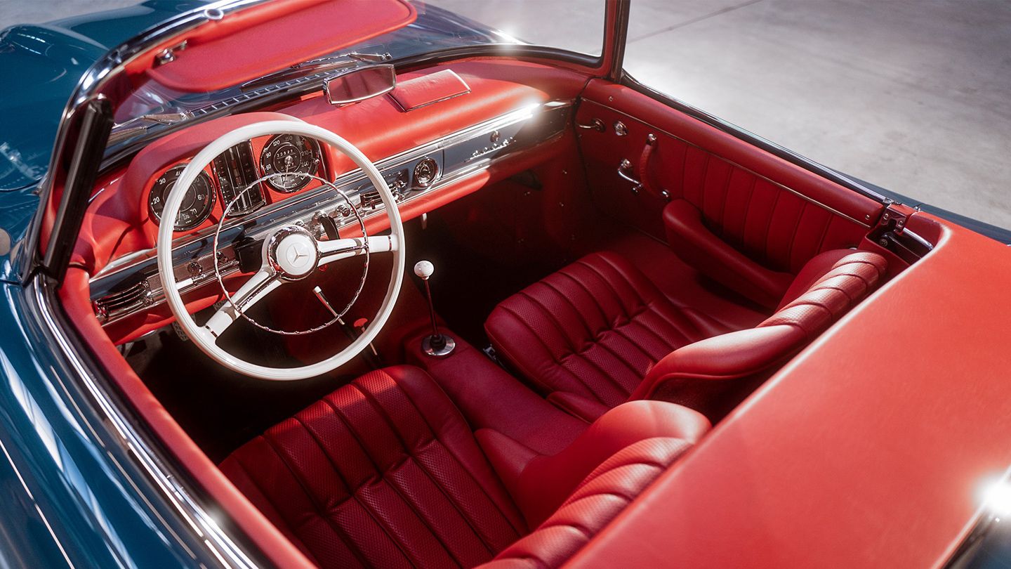 Der Mercedes-AMG 300 SL Roadster Interieur