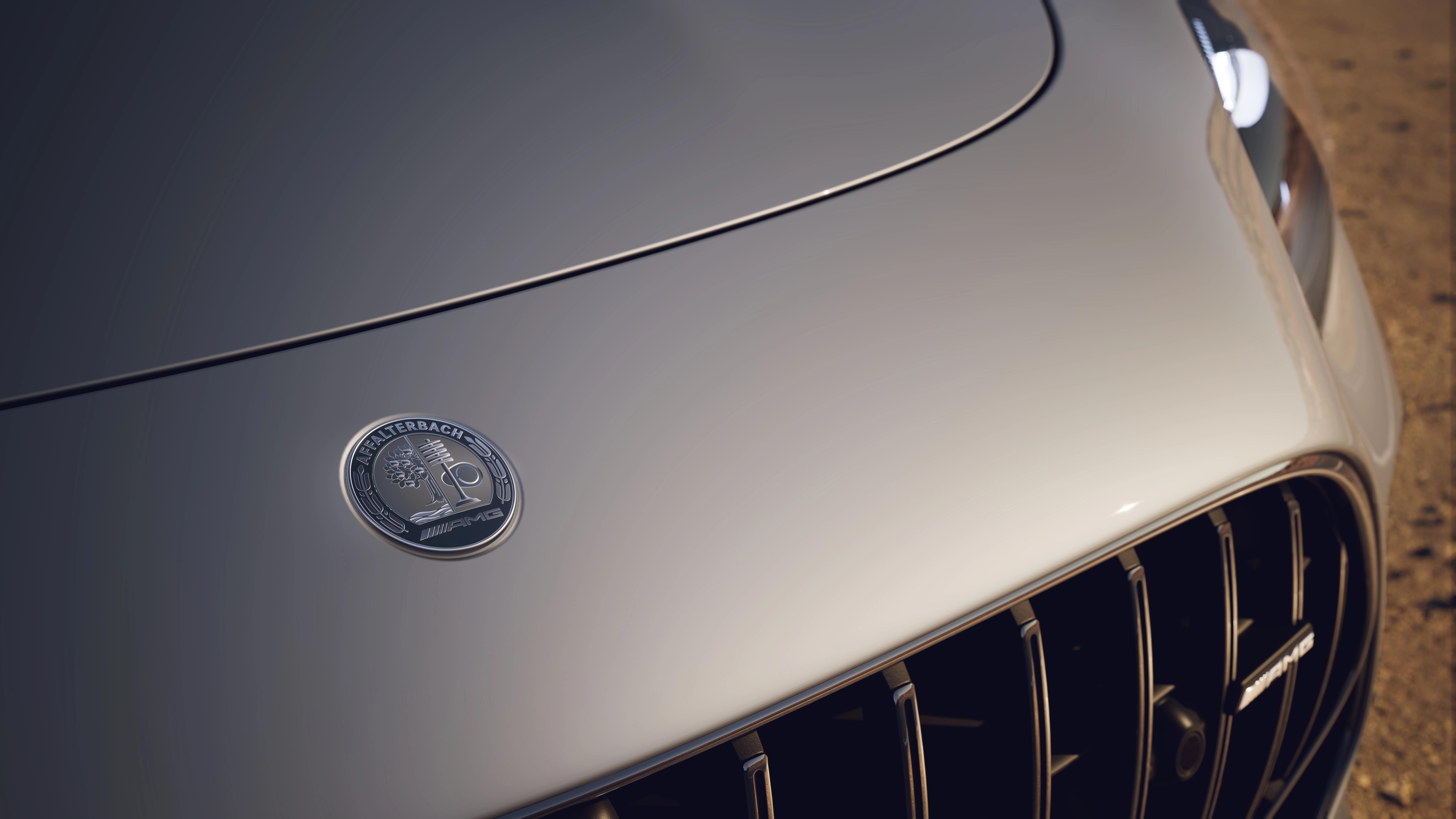 Mercedes-AMG GT 63 Coupé Bonnet.