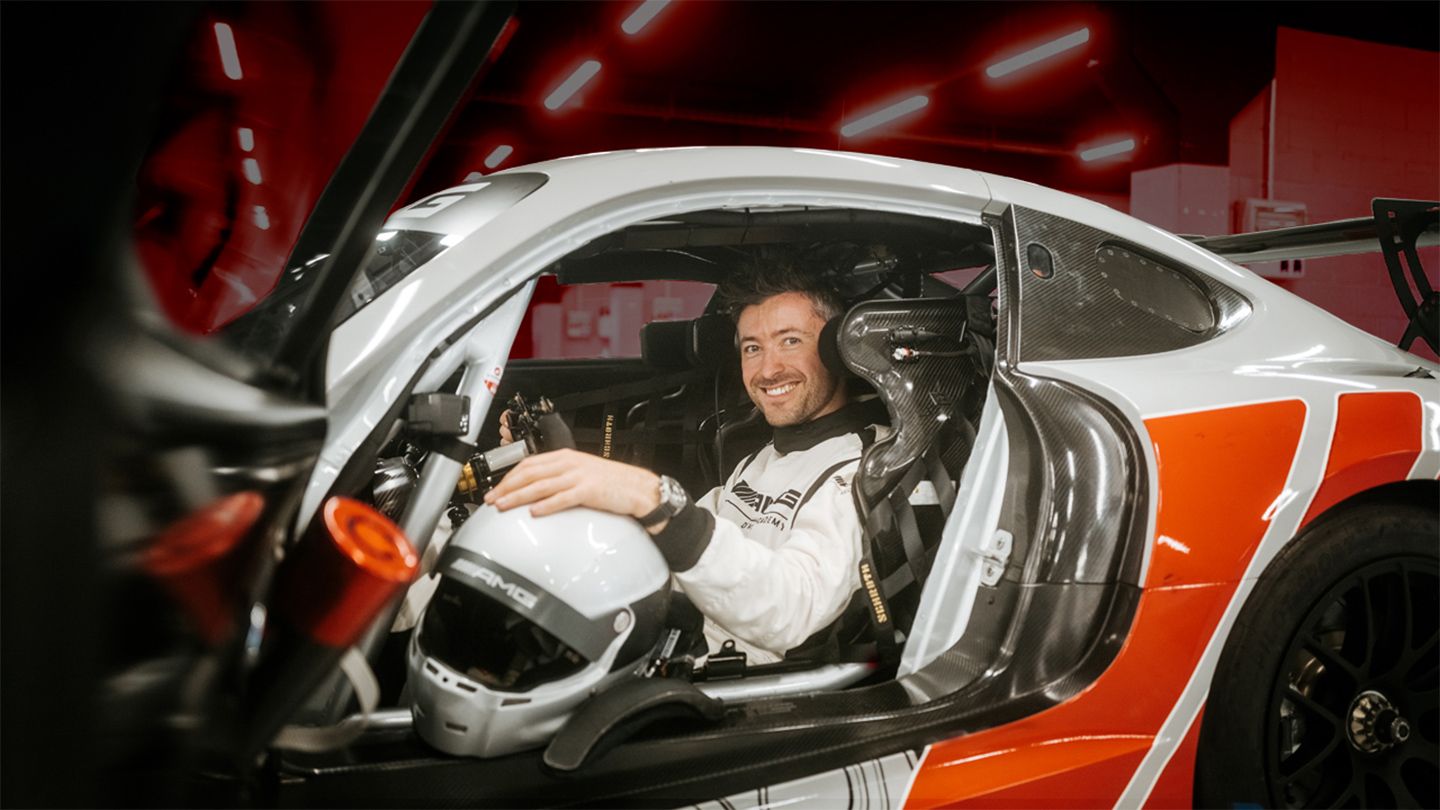 Felix mit dem Mercedes-AMG GT3