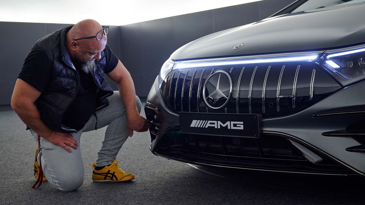 Mercedes-AMG EQS 53 4MATIC+ Front mit Vitalis Enns