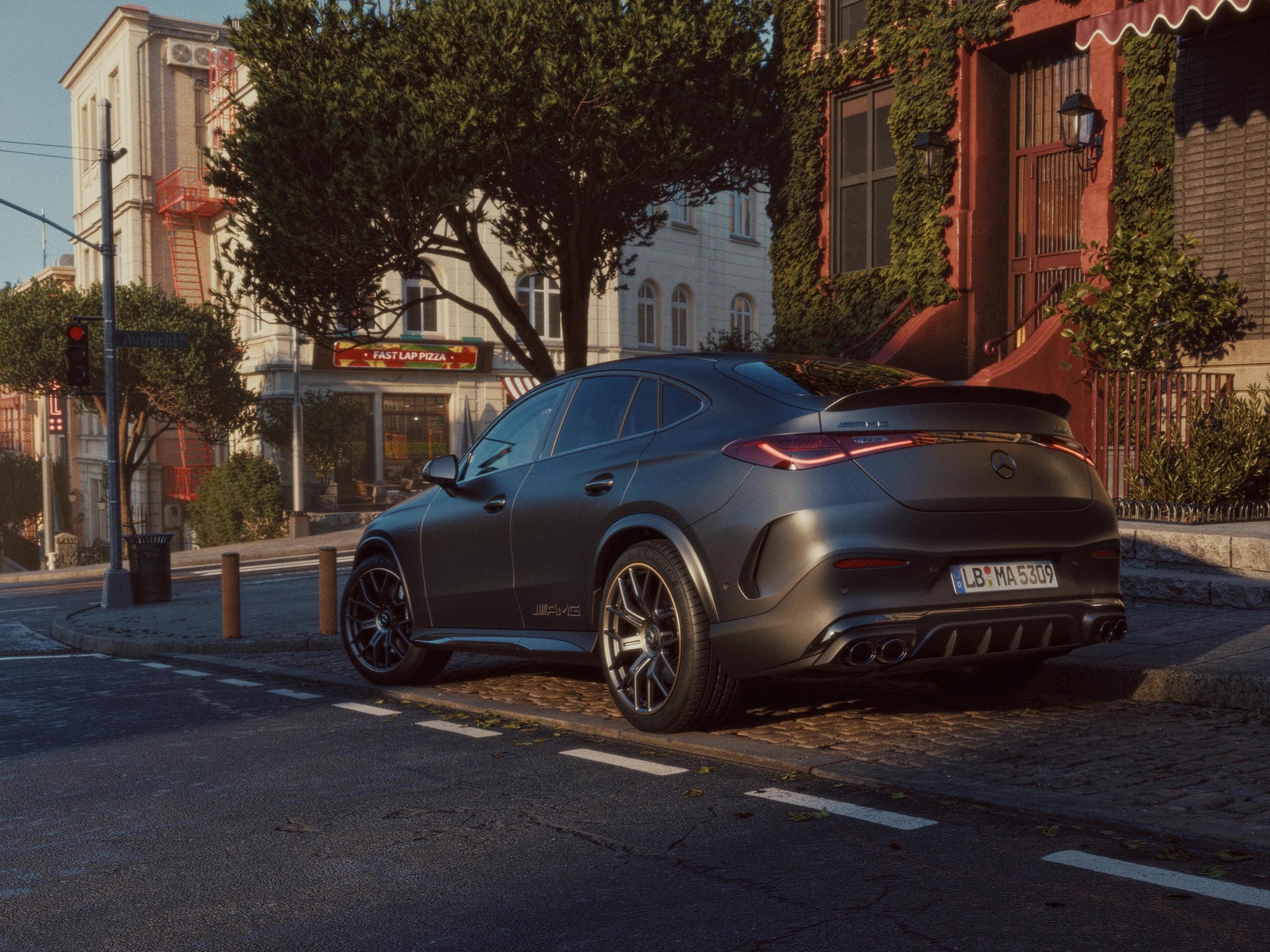 Mercedes-AMG GLC 53 4MATIC+ Coupé at a road junction