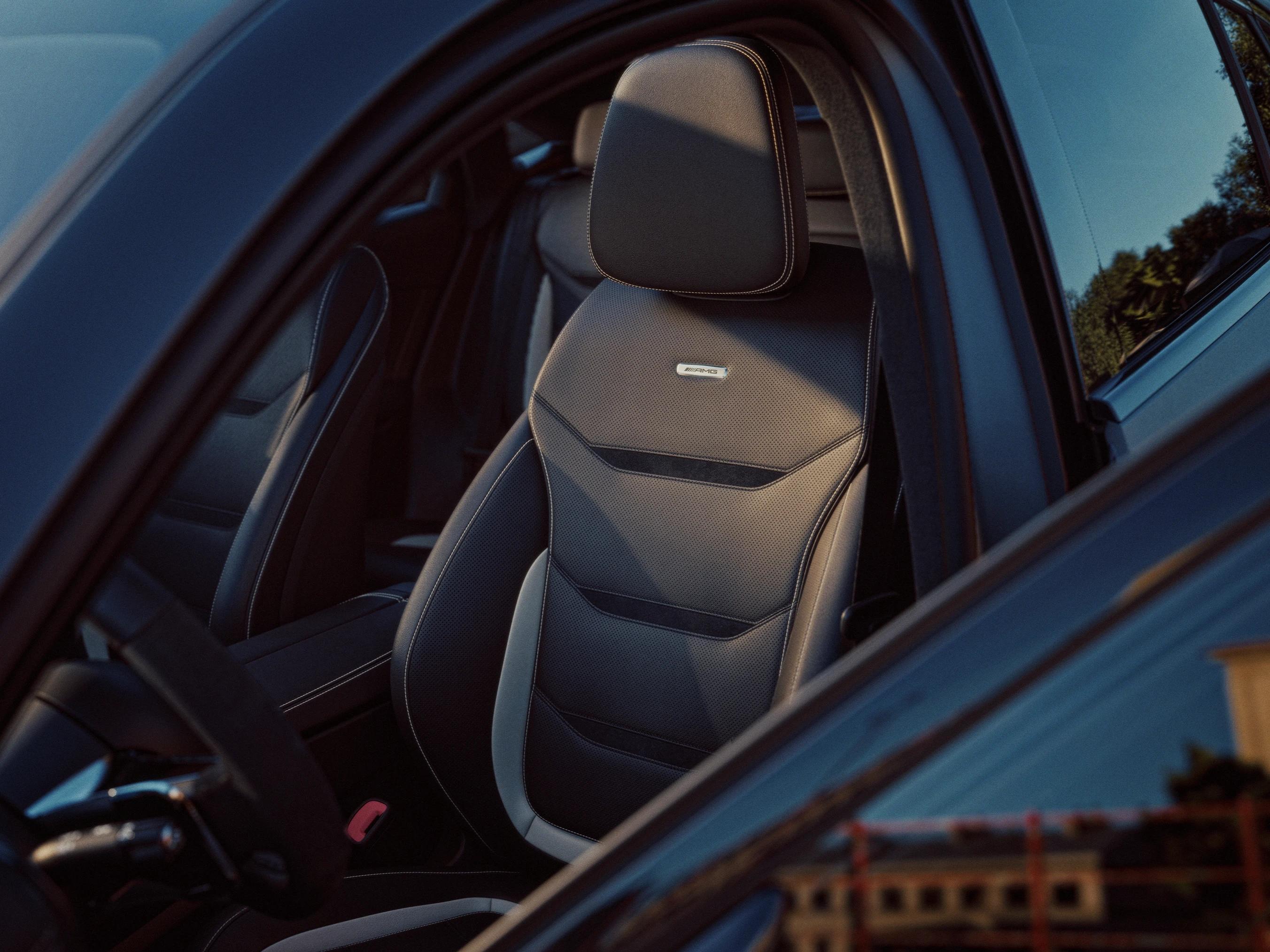 Seats in the Mercedes-AMG GLC 53 4MATIC+ Coupé