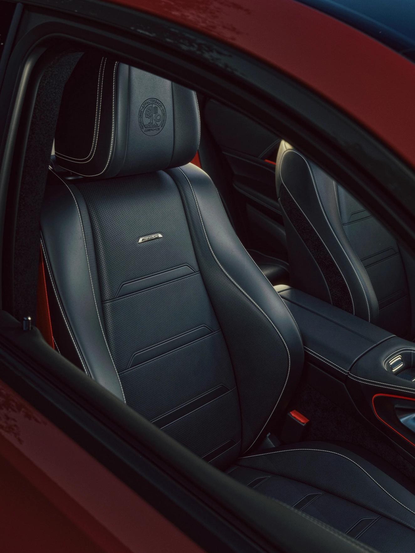 Seats in the Mercedes-AMG GLE 53 Hybrid Coupé